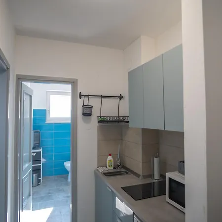 Kadosa Apartment *