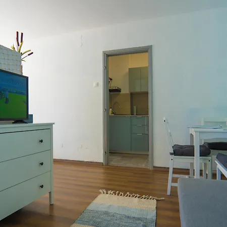 Kadosa Apartment *