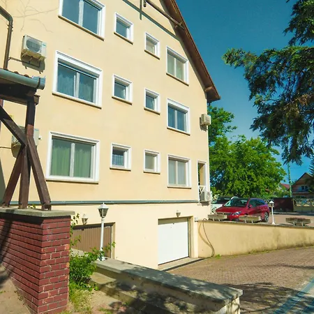 Kadosa Apartment Balatonlelle